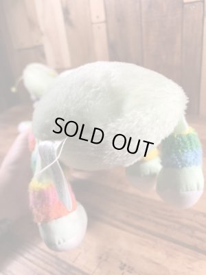 パステルカラーの芋虫“Lots A Legs”の80’sヴィンテージプラッシュドール