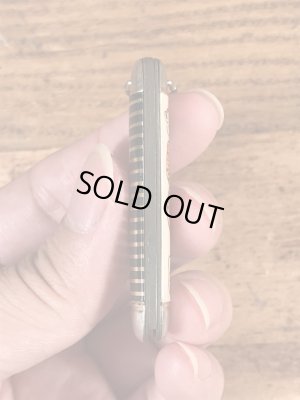 企業キャラクターのエクソンタイガーの50〜60年代ビンテージポケットナイフ