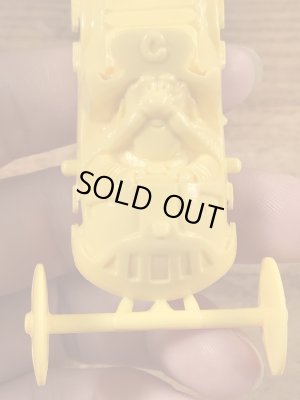 アドバタイジングキャラクターのキャプテンクランチの70’sヴィンテージプラスチックトイ