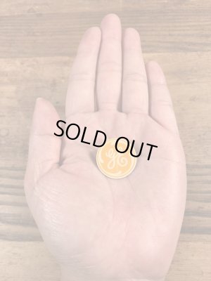 ゼネラルエレクトリックの“GE”の80年代ビンテージピンバッジ