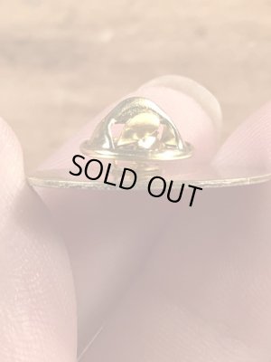 General Electric社のエナメル加工の80’sヴィンテージピンズ