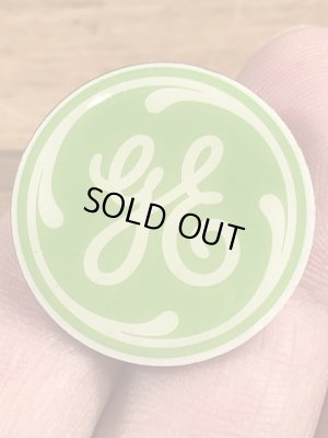 General Electric社のエナメル加工の80’sヴィンテージピンズ