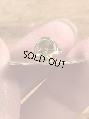 General Electric社のエナメル加工の80’sヴィンテージピンズ