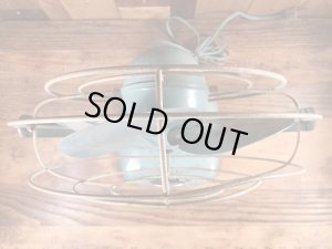 ゼネラルエレクトリック社の鉄製の50〜60年代ビンテージ扇風機