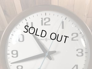 ゼネラルエレクトリック社のスクールや会社で使われていた60〜70年代ビンテージ掛け時計