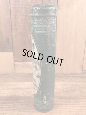 The Fisk Rubber社製のチョークの粉が入っていた30’sヴィンテージTin缶