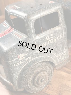 Marx社製のUSエアフォースの50年代ビンテージトラックトイ