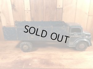 Marx社製のUSエアフォースの50年代ビンテージトラックトイ