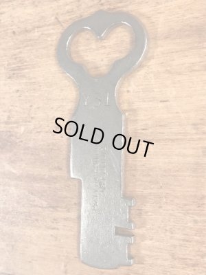 アメリカの刑務所で使われていたジェイル物のビンテージの鍵