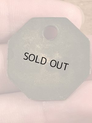 B.P.D.“21-42”のツールのビンテージ真鍮タグ