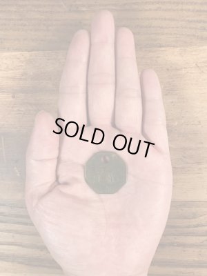 B.P.D.“21-16”のツールのビンテージ真鍮タグ