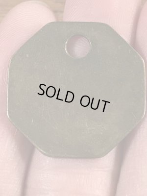 B.P.D.“21-16”と書かれたツールに付いていたヴィンテージブラスタグ