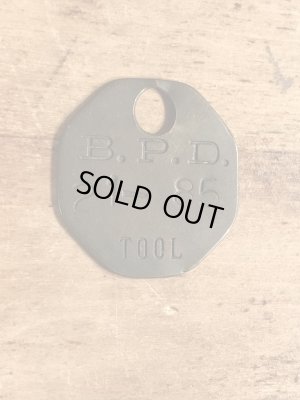 アンティークの真鍮製のビンテージツールタグ