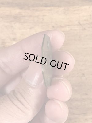 B.P.D.“21-42”と書かれたツールに付いていたヴィンテージブラスタグ