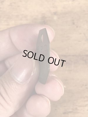 アンティークの真鍮製のビンテージツールタグ
