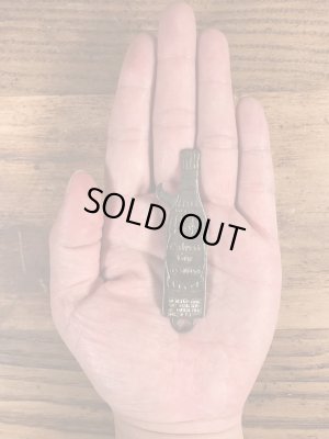 カルバートジンのボトル型のビンテージ栓抜き