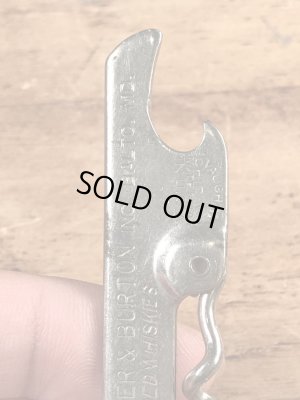 ウイスキーの折り畳みのコークスクリューが付いたビンテージ栓抜き