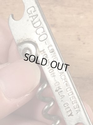 企業物の折り畳みのコークスクリューが付いたビンテージ栓抜き