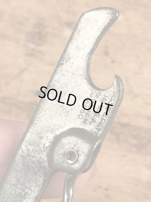 ホテルの企業物のコークスクリューが付いたヴィンテージボトルオープナー