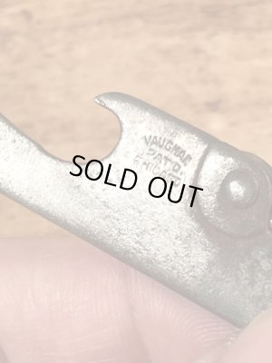 企業物の折り畳みのコークスクリューが付いたヴィンテージボトルオープナー