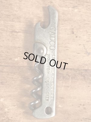 企業物の折り畳みのコークスクリューが付いたビンテージ栓抜き