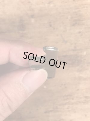 Gallagher & Burtonのウイスキーのヴィンテージボトルオープナー