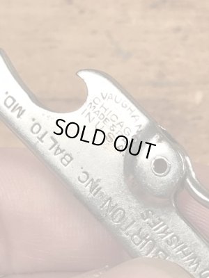 Gallagher & Burtonのウイスキーのヴィンテージボトルオープナー