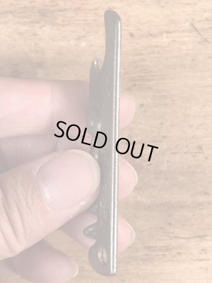 ホテルの企業物のコークスクリューが付いたビンテージ栓抜き