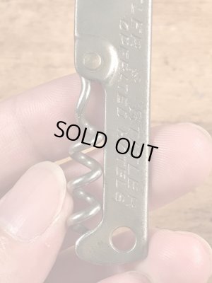 ホテルの企業物のコークスクリューが付いたヴィンテージボトルオープナー