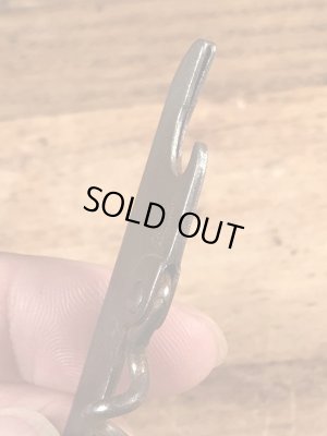 企業物の折り畳みのコークスクリューが付いたビンテージ栓抜き