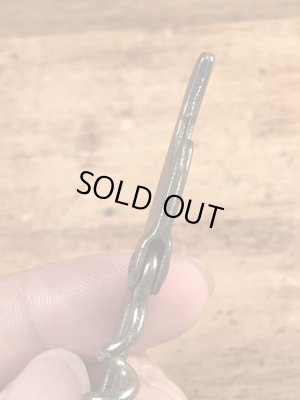 ホテルの企業物のコークスクリューが付いたビンテージ栓抜き