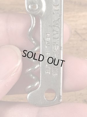 企業物の折り畳みのコークスクリューが付いたヴィンテージボトルオープナー