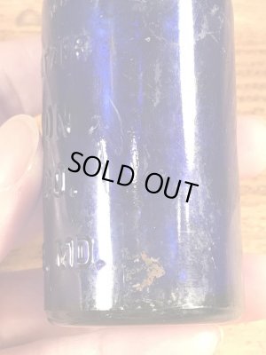 Emerson Drug Co.のBromo-Seltzerのビンテージブルーボトル