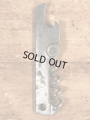 企業物の折り畳みのコークスクリューが付いたヴィンテージボトルオープナー