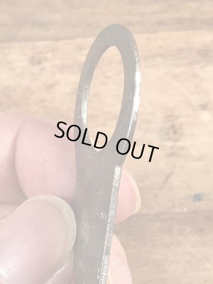 アンティークのポケットツールが付いたビンテージ栓抜き