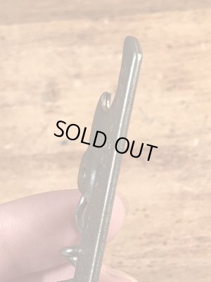 ホテルの企業物のコークスクリューが付いたビンテージ栓抜き