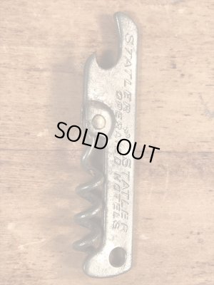 ホテルの企業物のコークスクリューが付いたビンテージ栓抜き