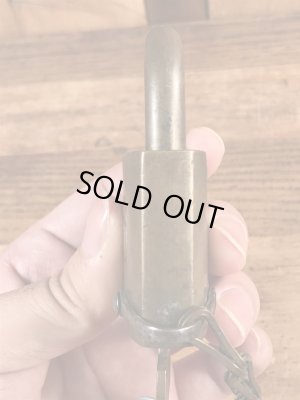 Best社のスタンダードオイルカンパニーのビンテージ南京錠