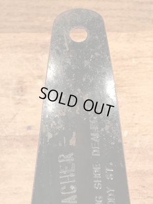 黒ラッカーのメタル製のビンテージ靴ベラ