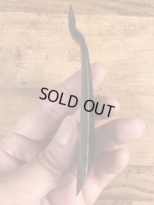 ニューアークシューの黒ラッカーのビンテージ靴ベラ