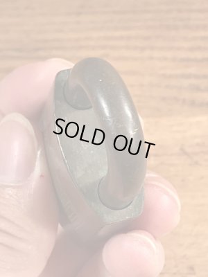 USネイビーのミリタリー物のビンテージ南京錠