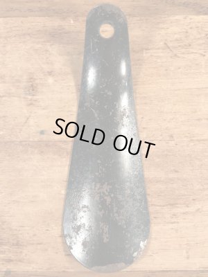 黒ラッカーのメタル製のヴィンテージシューホーン