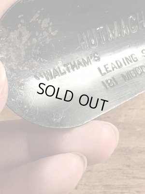 黒ラッカーのメタル製のビンテージ靴ベラ