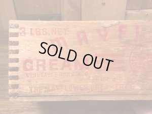 Mayflower'sのクリームチーズが入っていたビンテージ木箱