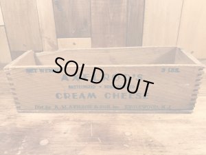 Axelrod'sの木製のヴィンテージチーズボックス