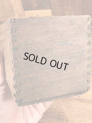 Abbottsのクリームチーズが入っていたビンテージ木箱