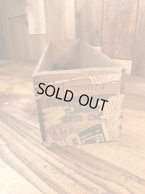 Cloverbloom社製のチーズが入っていたビンテージ木箱