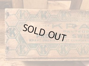 Kraft社製の木製のヴィンテージチーズボックス