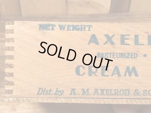 Axelrod'sの木製のヴィンテージチーズボックス