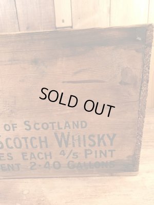 White Horse Cellerのスコッチウイスキーのヴィンテージウッドボックス